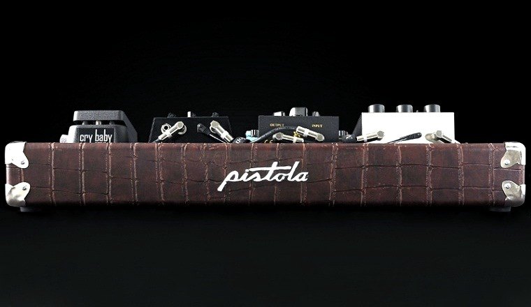 Pistola pedalboard in brown crocodile leather